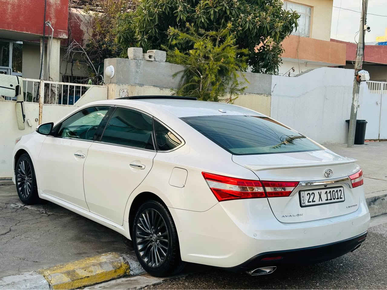 ‎بۆفرۆشتن 💎⚜️للبیع

‎‏‎‏⚜️ Toyota Avalon Limited  ⚜️ /2013 
‎خلیجی‎‏‎ سفری شەریکە 

‎‏سەیارەکە یەک پارچەی بۆیاخە.. 
‎‏‎گێڕ و مەکینە بەشەرت نەکراوەتەوە سەوت دووکەڵ و بوخاریشی نیە بەشەرتی فەحس 

‎‏‎مواسەفات لیمتد برێمی ۱/۱ فوول 
‎‏‎سڵاید ،، بەصمە  ،، کامل کوشنیسارد و گەرم ،، کوشن جلد خەزن و میمۆری شاشە گەورە ،، لایت لید و زینۆن دەبڵ عەدەسە ،، هەردوو کوشن کارەبا ،، ئاوێنە شەفت ،، مکەبەرە JBL ،، دۆسیە لید ،، پەردە ،، ۳ مۆدی درایڤ ECO SPORT ,, NORMAL و زۆر زۆر مواسەفاتی تر ..
‎
‎تەقەو ڕەقە و پێش و دوای بەشەرت
‎‏‎سەنەوی و هەزەی تازەیە و بەناوی خۆمەوەیە 
‎‏‎شوێن : سلێمانی
سعرى/١٨٦$
*********** Singapore
