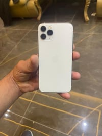 آيفون ١١ برو • ٥١٢ • بطارية ٧٣