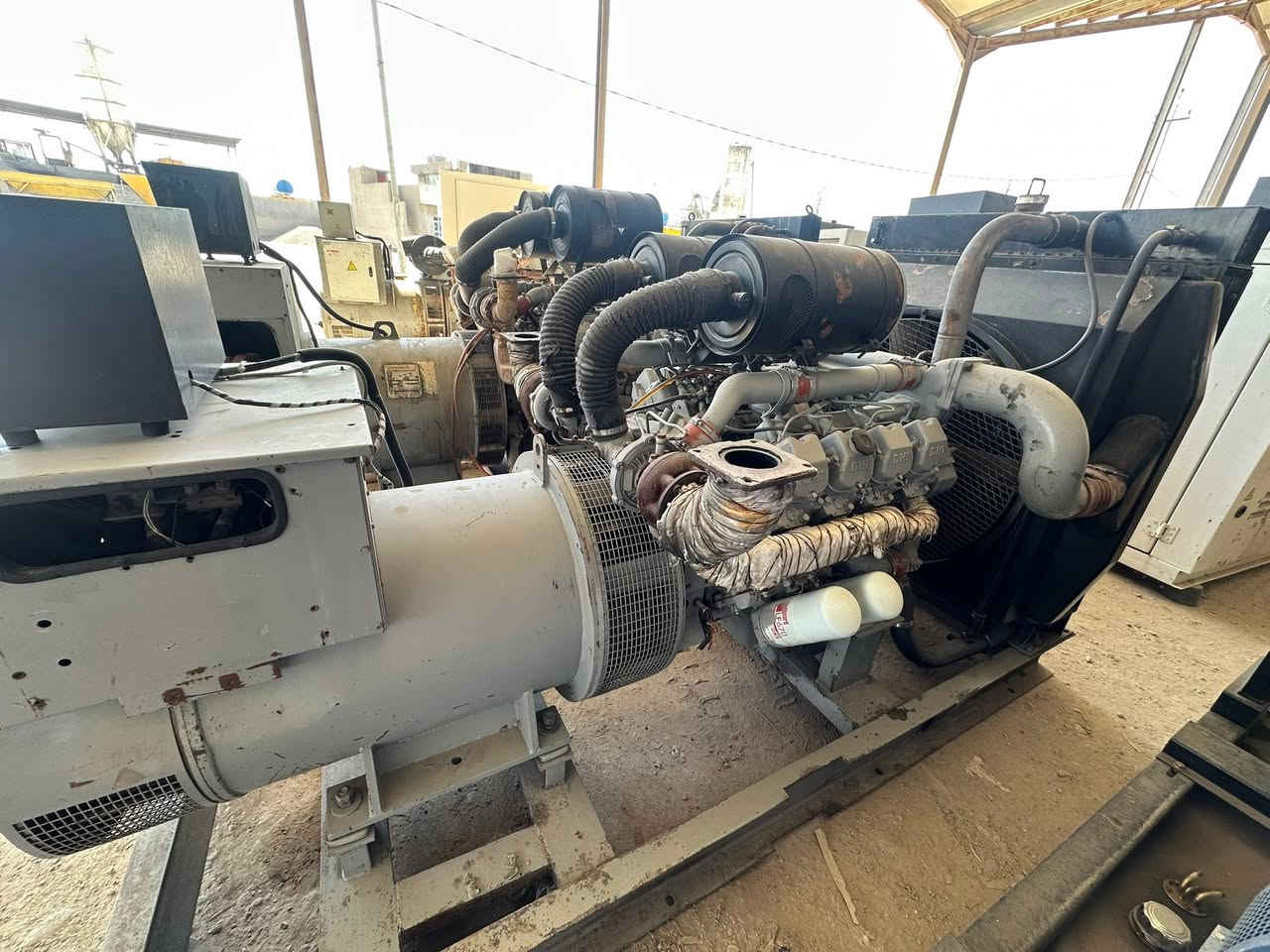 دايو دوسان 8
دبل سوبر استندر اوربي مامفتوح 
400 kva 
العنوان اربيل الصناعة الجنوبية 
يوجد توصيل لجميع محافظات العراق
السعر 150$ 
***********
