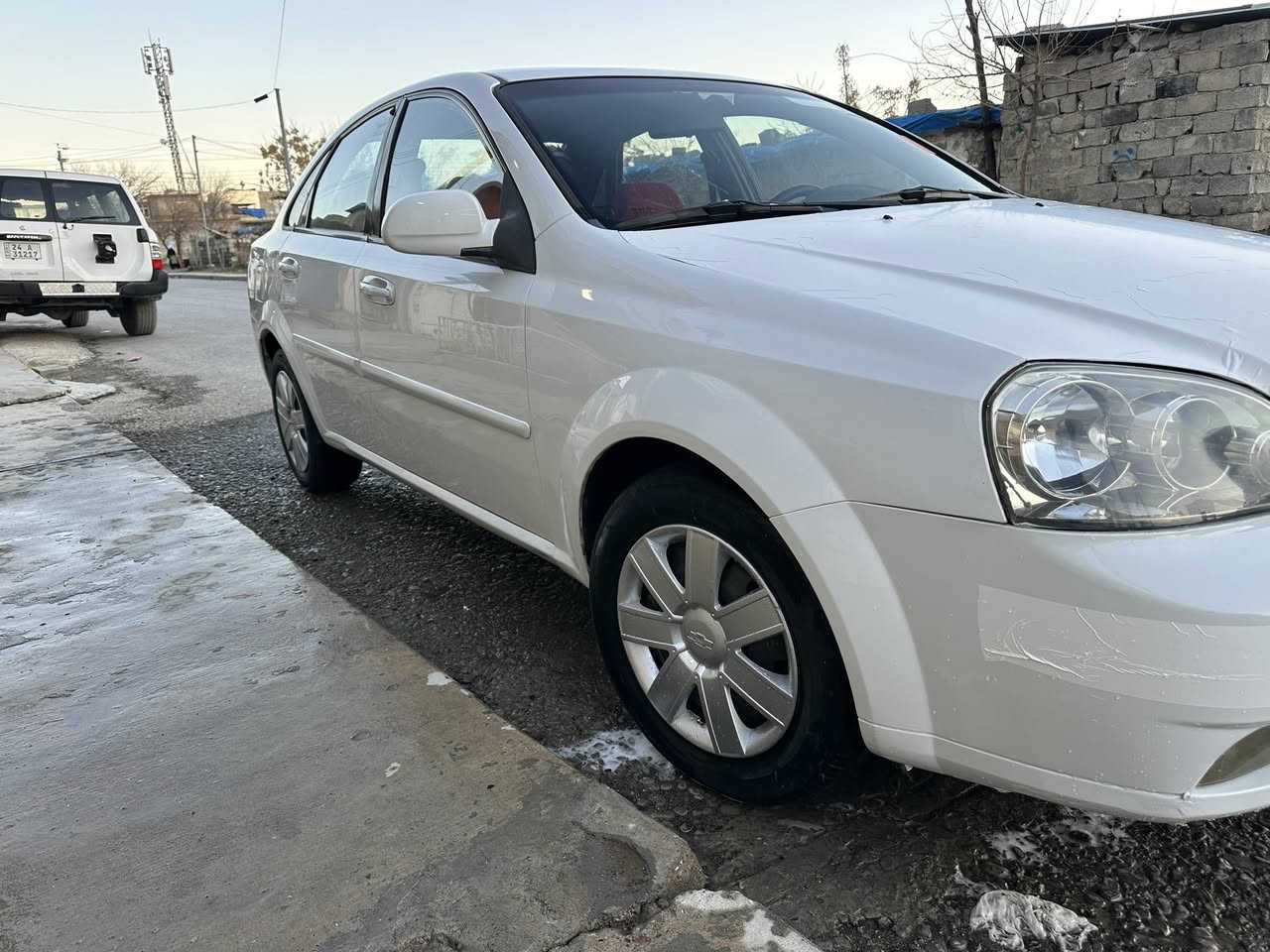 ئۆپترا مۆدیل2011
ساخ موسوبراوەنیە
حلوجە هیجی لەگەل نیە
بئ بۆیاخ تەنها یەک پەلە ی بجوک بۆیاخی  هەیە 
گیرومەکینەبەشەرت
توندوتۆلی و داروبەردی بەشەرت
کیشەی مەدەنی بەشەرت
سارەکە نمونەیە لەجوانی زۆر ریک و جوانە
لەگەل ریزم جوابی کۆمینت نادەمەوە 
موشتەری مەسج بکە یان تیل
شوین قەلازئ
***********
***********
