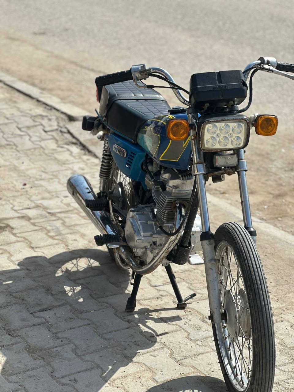 سلام عليكم دراجه نامه للبيع ادوات مكينه ناعمه كهربائيات شغاله تاريرات جدد وسله موجوده ماناقصها شي السعر 500وبيه مجال بصيط متواجد واتساب وماسنجر ***********
