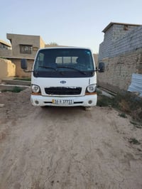 #السلام عليكم كيا ام عيون موديل ٢٠٠٣ للبيع مكاني بغداد  سياره مكفوله م...