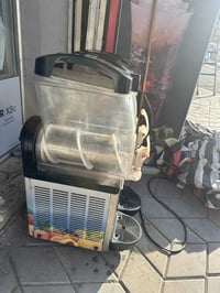 مكينه ازبري نوع (هوسك) شغاله و شغلها خير من الله السعر (850) الف المكا...