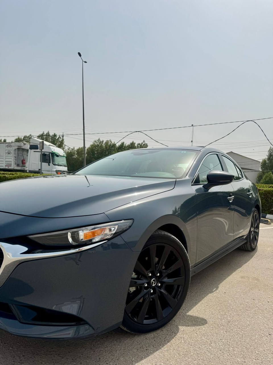 ‏ MAZDA 3 (SKYACTIV G) AWD 2024
((فئة كاربون ادشن))
مكينة 2500 بدون توربو المرغوب 
تقرير غرق بسيط فقط للدوسه والسيارة شغالة من امريكا

مرقم بغداد 

المواصفات
لون سموك الجديد
بصمة
سلايد روف 
ماوس تحكم شاشة يم الكير
عدادات ديجيتال
سستم سماعات 
خاصية القفل التلقائي
مري قلابة ع بك 
اشاير بالمري 
رادار نقطه عمياء
رادار تحديد مسار
رادار خلفي اوتو بريك
رادار امامي 
شاحن موبايل وايرلس
كامرة خلفية دوارة
هاند بريك بصمة
اوتو هولد بريك
حساس اجتياز
وضعيه قيادة ((سبورت))  
اكزوز ((اكتف))
كشنات جلد لون ماروني مميز بلادي
كشنات كهرباء
كشنات تدفئه
تحكم كامل بالستيرن
تبريد شاشة لمس منفصل للسائق والراكب الإضاءة الداخلية لد زنون
لايت زنون مع لد
بك لايت لد
ويل بلاك حجم 18

بغداد الرصافة
18،500$
***********
