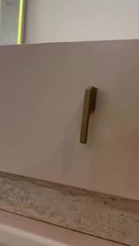 غرفة نوم • للبيع