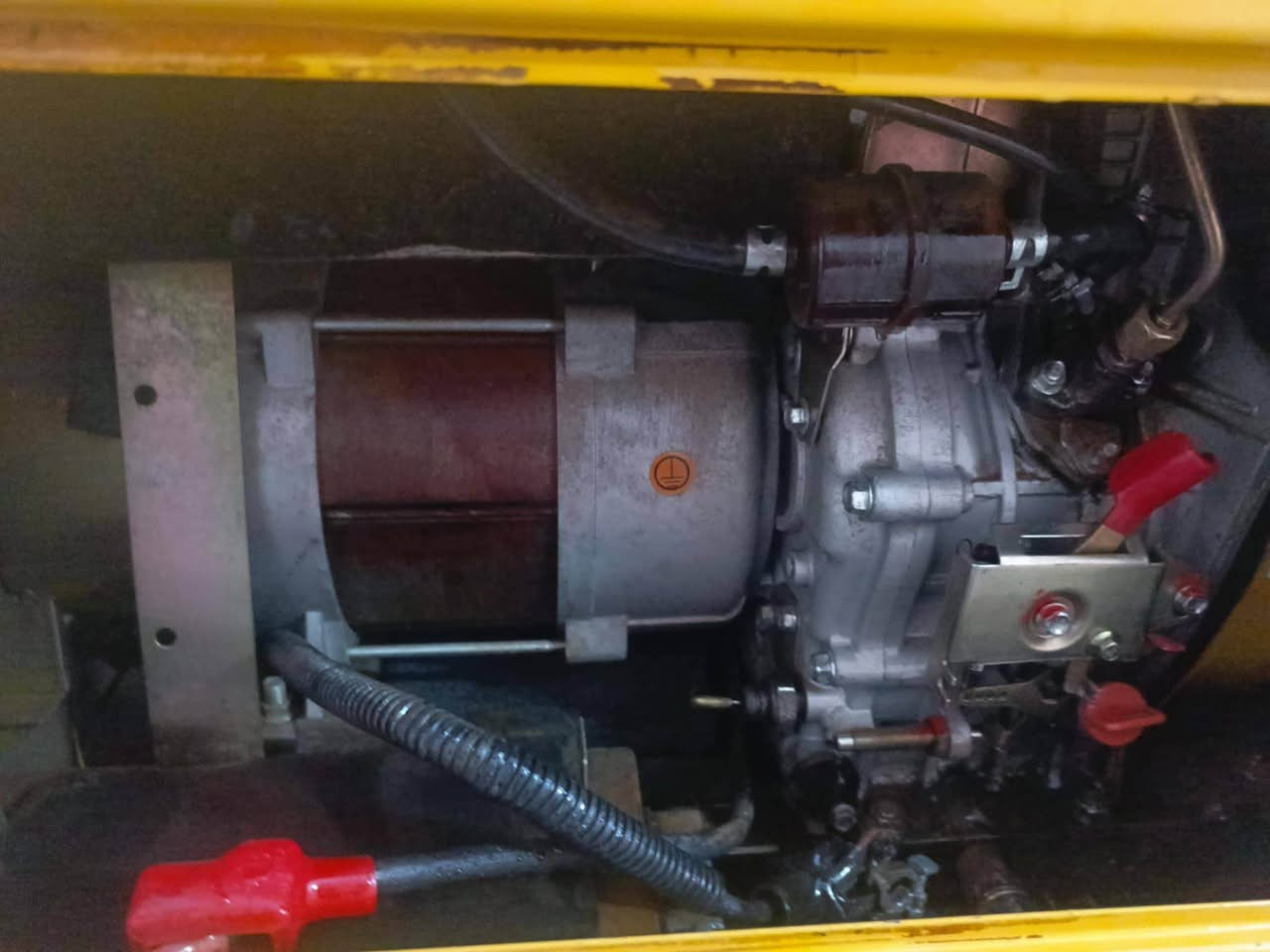 موليدةي كارةبا
وةكو نوي خاوينة 
٣٠ ئةمبير كارةبا دةدات 
گازة 
كاتم سةوتة 
باشترين ماركةية 
كةم كاري كردوة 
ناونيشان هةولير 
*********** أربيل, العراق
