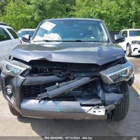 فور رنر • موديل ٢٣ • حادثة شباك