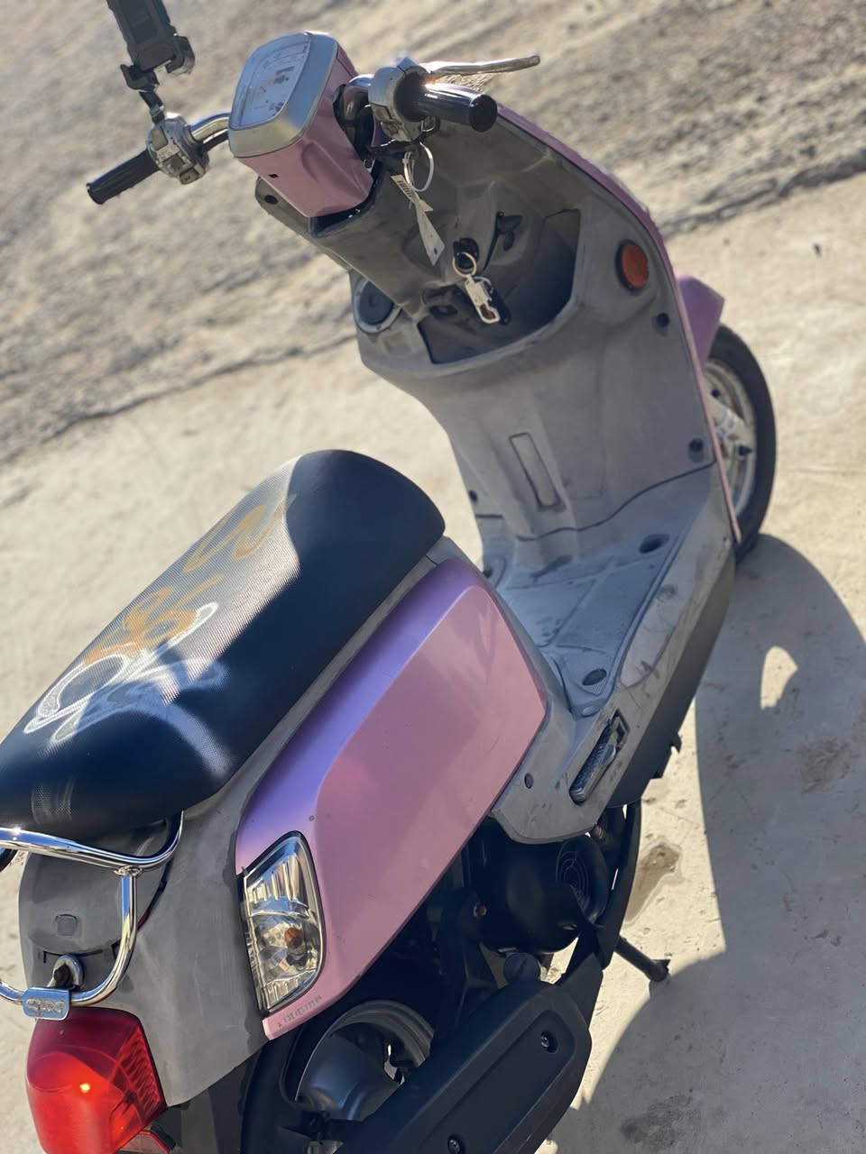 دراجه للبيع مصطره نوزل كفرات مختمه كلهه مكينه بلاديه دراجه رنبه شله دراجه فول السعر عل رقمي***********
