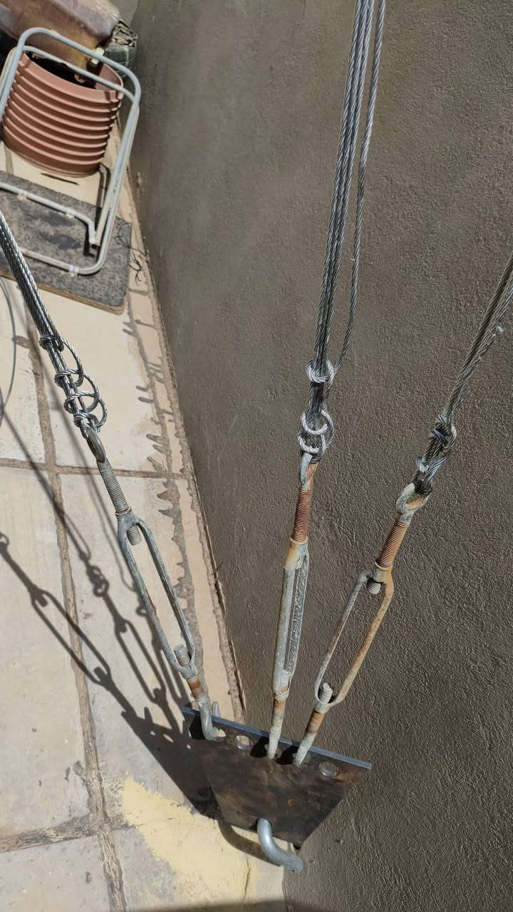 تحيه طيبه تم تنصيب برج في محافضه واسط يوجد كادر متميز لفتح ونصب وصيانه الابراج باسعار مناسبه ***********
