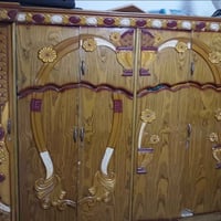 غرفة للبيع 7قطع مستعملة سعرها 400 وبيها مجال واتساب 07846270779