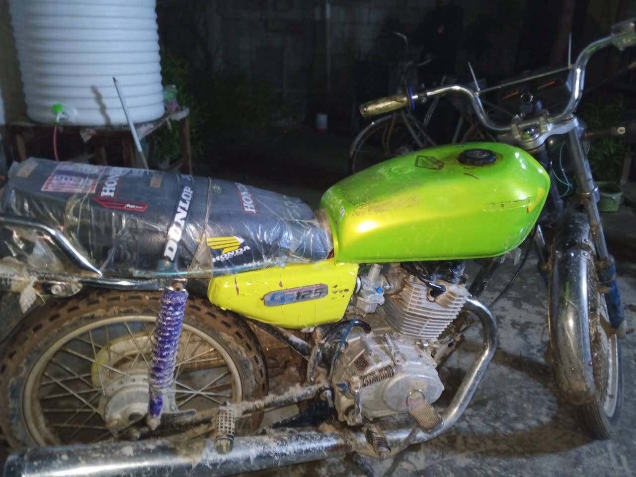 دراجه للبيع المكان تقاطع القدس والسعر 275 متوا كخاص


**إذا كنت صاحب هذا الإعلان وتريد حذفه لأي سبب، رجاءا أرسل رسالة إلى الدعم الفني**