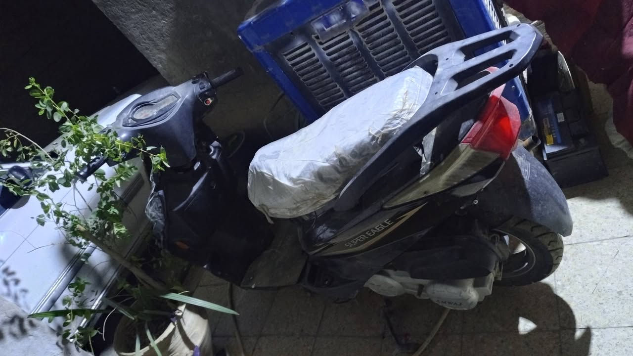 سلام عليكم درجة سكنس موديل2023  يحتاج تجفيت فقط درجة حلوه والله علوان ديالى بعقوبة يم كنطره خلي الباشا ***********رسلني علا وتساب فقط
