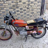 دراجه اصولي للبيع كهربايات شغاله الدراجه عوزها دانكي جارد وتغليف الكشن...