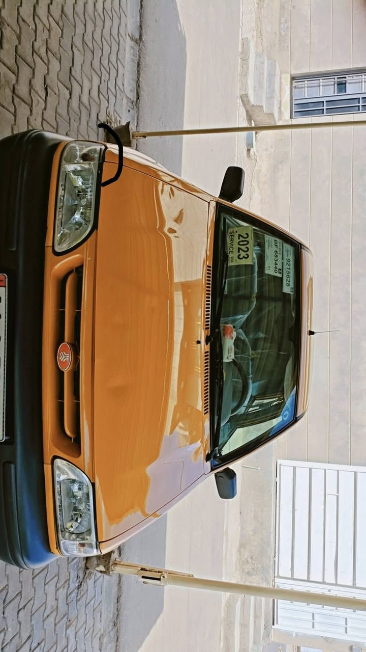 سلام عليكم سايبا موديل 2023 باسمي تحويل مباشر هيئه وغرامات مصفره سياره مكفوله فقط الي مأشر عليهه مكدار خمس اصابع فقط كير محرك حداديه تايرات كله مكفوله سياره ماشيه 100 مكان سياره ديوانيه مركز السعر 65 مع مجال قليل للاستفسار اتصل على الرقم ***********
