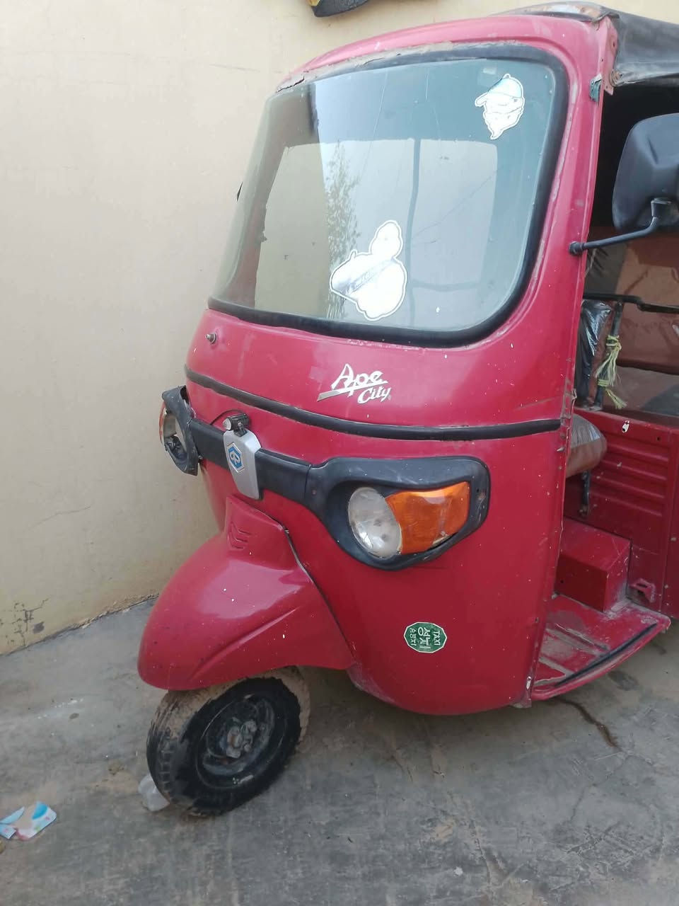 السلام عليكم ورحمه الله وبركاته 
تكتك بياجو موديل 18 لبيع بدون وراق 
وراقهة ضايعة كفلك حلال وحرام وعشائر وقانون وسرقة غرامات تكتك حلوة شغلة وخير من الله 
خاص مفتوح 
***********
