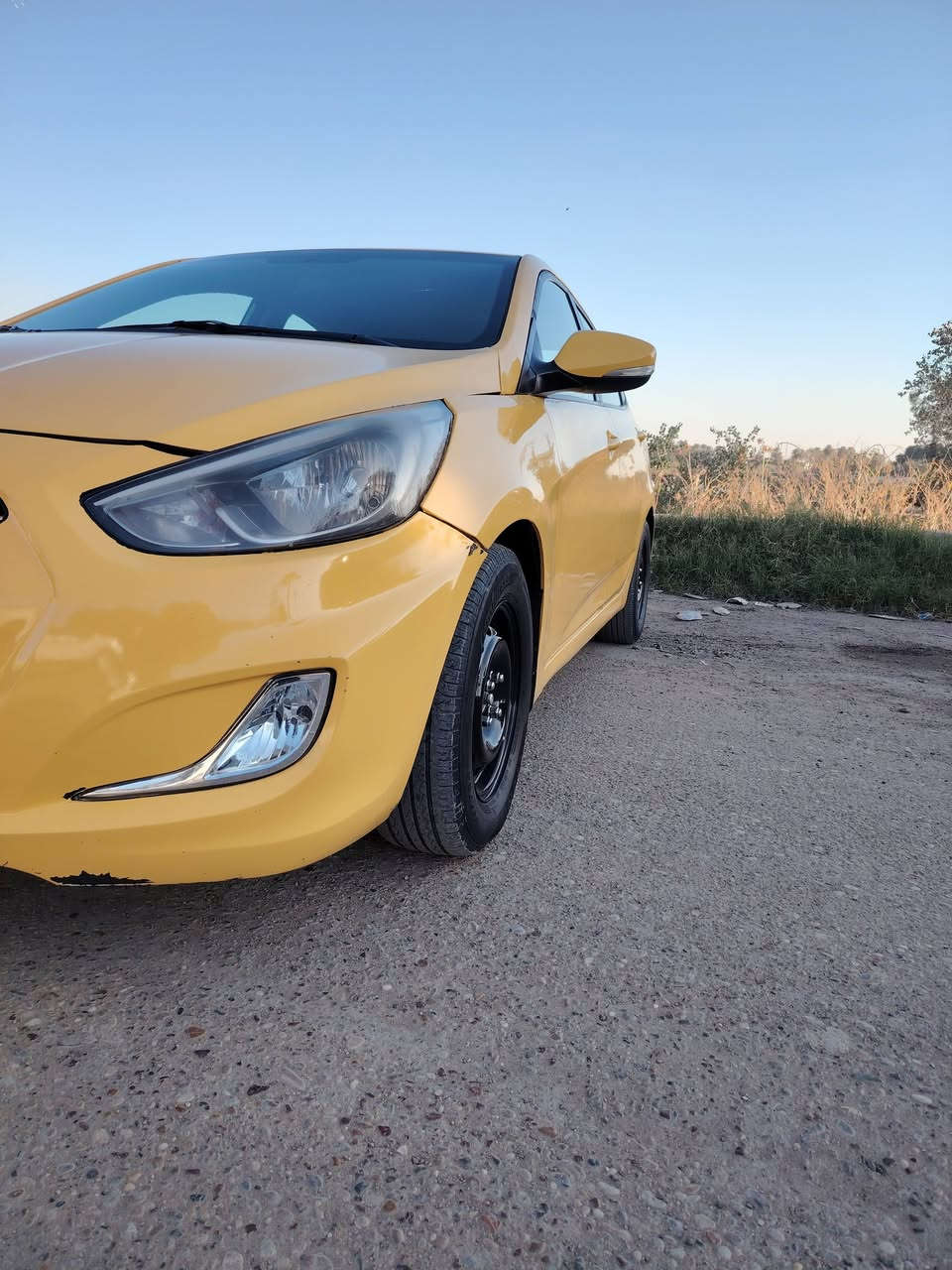 سلام عليكم اكسنت خليجيا للبيع او مراوس موديل ٢٠١٦ السيارة جاهزه كير محرك تبريد مكفول كهربائيات كلها شغاله الصدر تعبان بس مشتري جديد كله موجود بيها تبديل ٤ قطع جاملقات ثنين امامي وبنيد بدون دواخل وقبق جنطه صبغه جديدة
بسمي مصفر هيئة وغرامات السعر المطلوب ٨٥ وبيها مجال اي استفسار اتصل على *********** مكاني زعفرانيه
