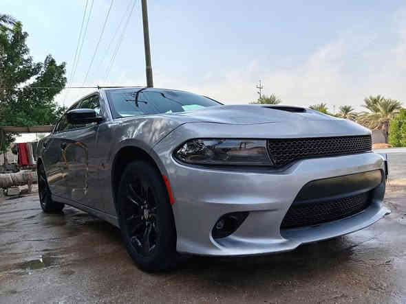 السلام عليكم اخوان للبيع فقط جارجر موديل ١٦ اصل حادث موضح بلصور ٣قطع صبغ كير مكينه حجر بيئه كله كفاله رقم بغداد الجديد بسمي ماشيه ١٢٠ جاهزة من كلشي ادامه كامله لاسيرفس ولا شي برمجه كامله مكاني ***********
