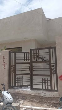 الكوت شارع نفط • ١٢٥م • طابق ونص