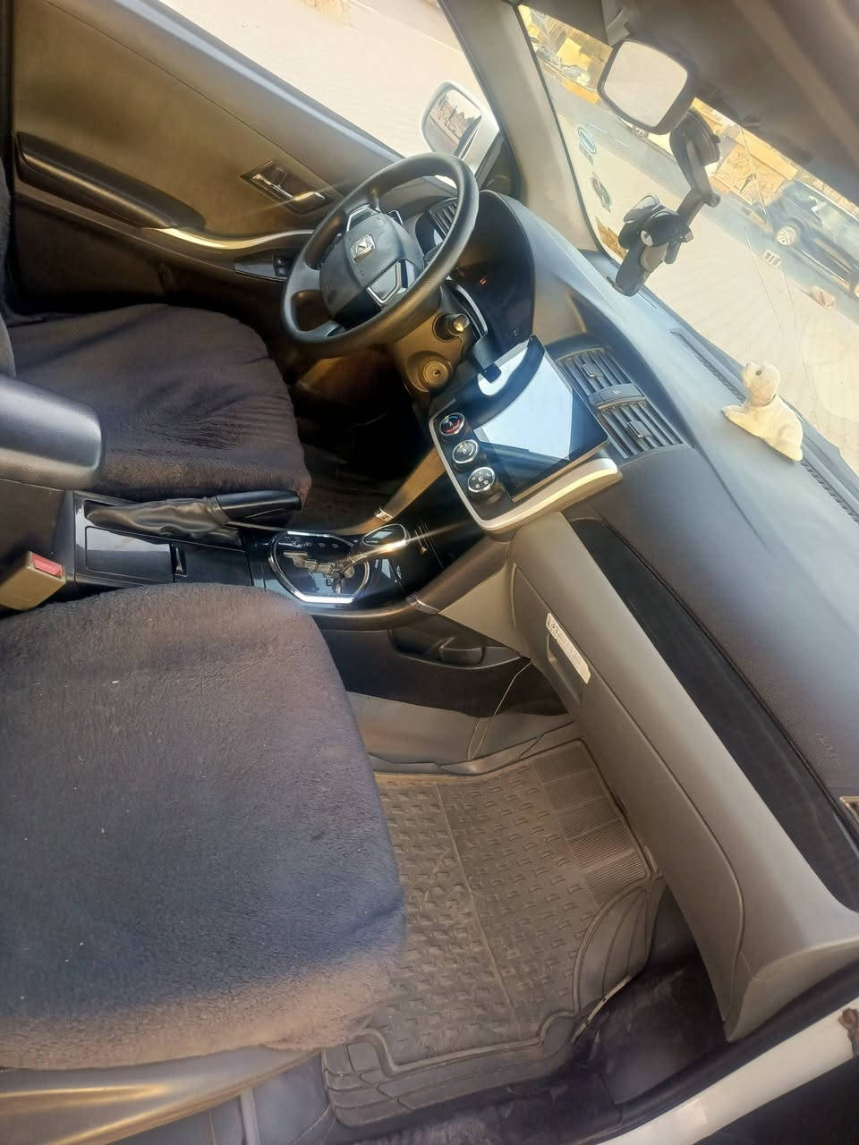 سلام عليكم البيع سياره سايبا اريو مديل 18 مكينه 1600 كير تبريد مكفوله   سنويه 28 مكان البصره النجيبيه سعر 55 بي مجال    خابر و تدلل ***********
