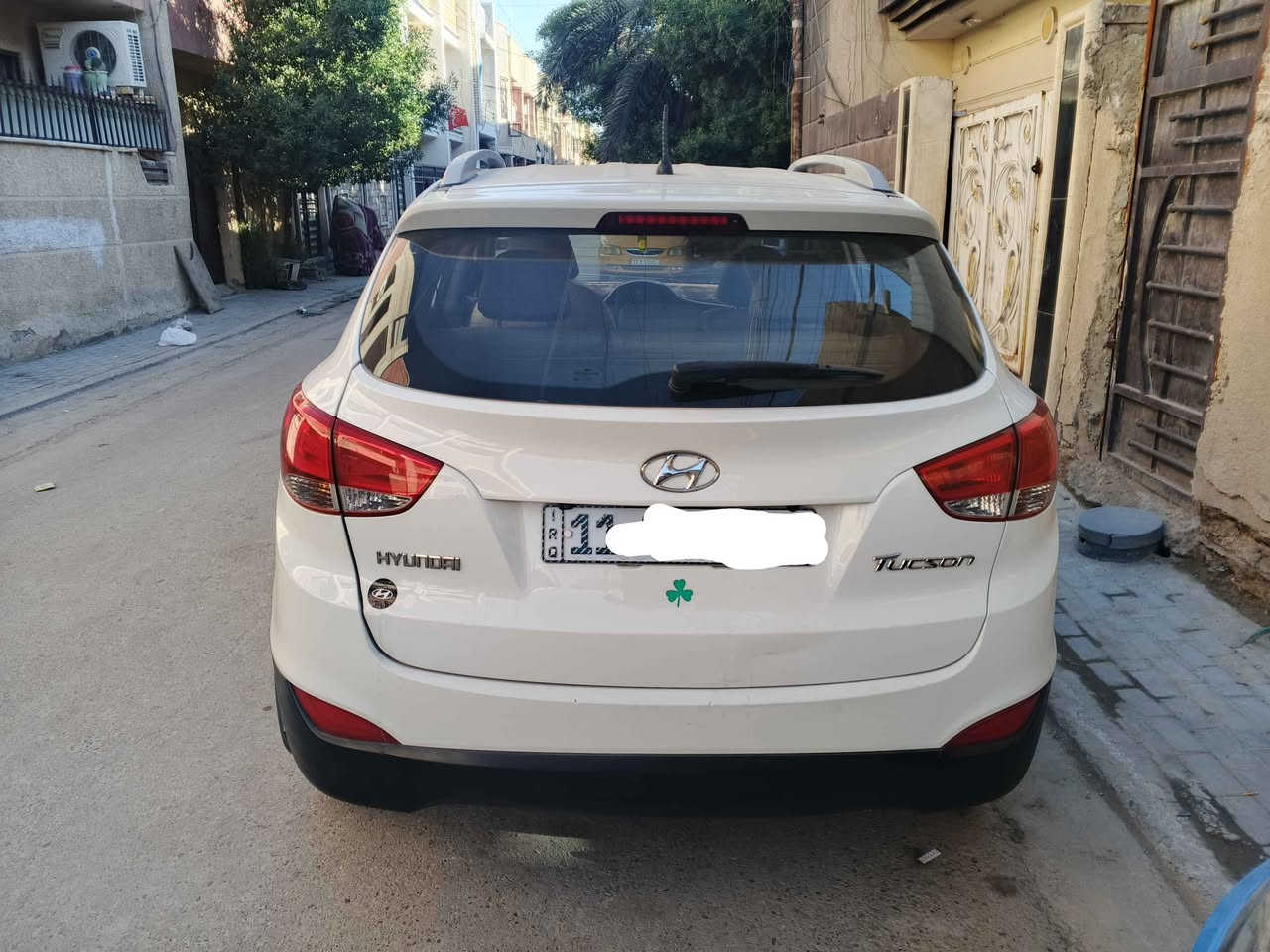 توكسان موديل ٢٠١١ مكفوله من الضربه والصبغ رقم بغداد الانكليزي 
شاشه وكامره 
كير ومحرك ٢٠٠٠دوش مكفولات 
مكان بغداد 
السعر 143$
غير متواجد على الفيس بوك 
رقم *********** بغداد, العراق
