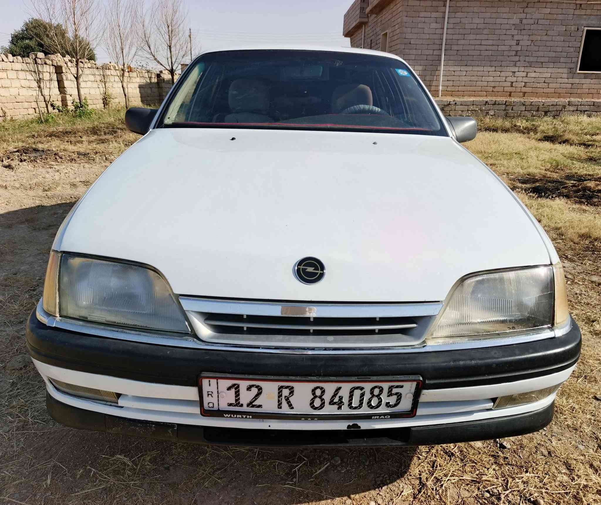 اوبل اوميگا موديل 1991 رقم انگليزي نينوى شرط التحويل شرط المحرك و الگير قفل مركزي تخم تاير جديد سيارة جديده مال جناي يرهم معارض حسب القناعه *********** ***********
