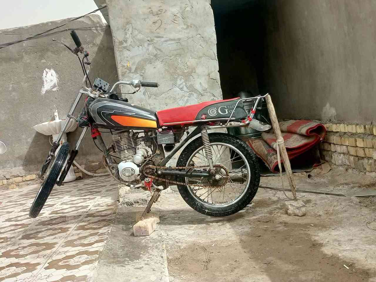 سلام عليكم دراجه تايكر لمراوس فقط شعدك نزل مكاني سماوه


**إذا كنت صاحب هذا الإعلان وتريد حذفه لأي سبب، رجاءا أرسل رسالة إلى الدعم الفني**