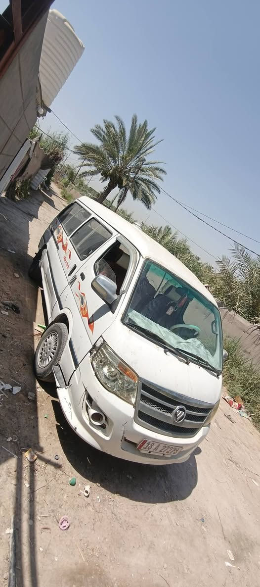 السلام عليكم فاتون موديل ١٢  للبيع حداديه جديده تخم تأير رقم بابل إنكليزي مكينته بي خيط بخار السعر ٦٣ وبيه مجال المكان بابل السياحي الحصين ***********
