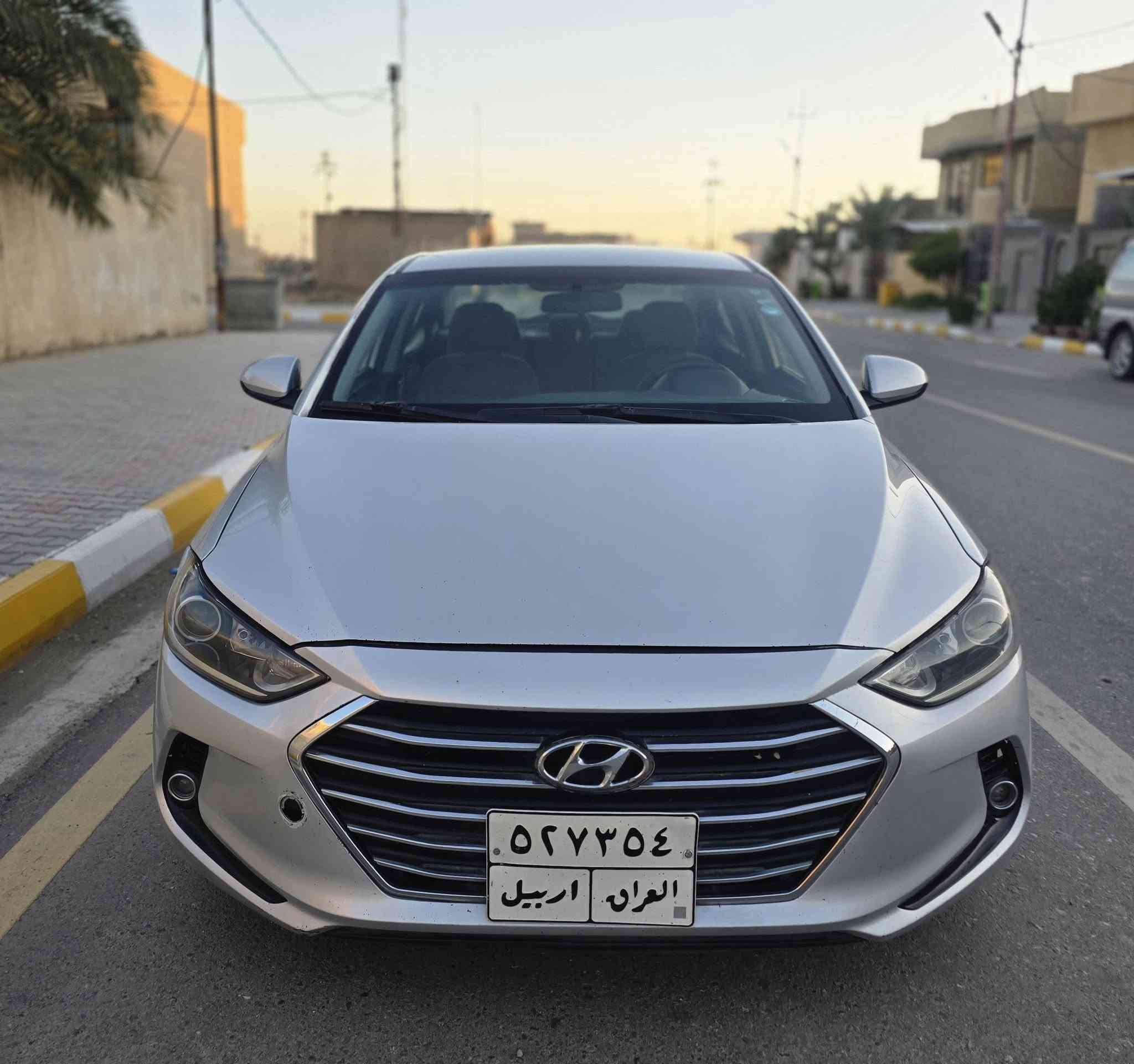 النترا موديل 2017
بأسم كردي وكاله تحويل حاظر .. وارد أمريكي ضررها بنيد وجاملغ فقط  بدون دواخل مكينه 2000 دوش مامفتوحة
 حداديه صدر مكينة كير تبريد تدفئة خير من الله 
مكان السياره صويره 
 119 وبيها مجال للطيبين
رقم الهاتف ***********
