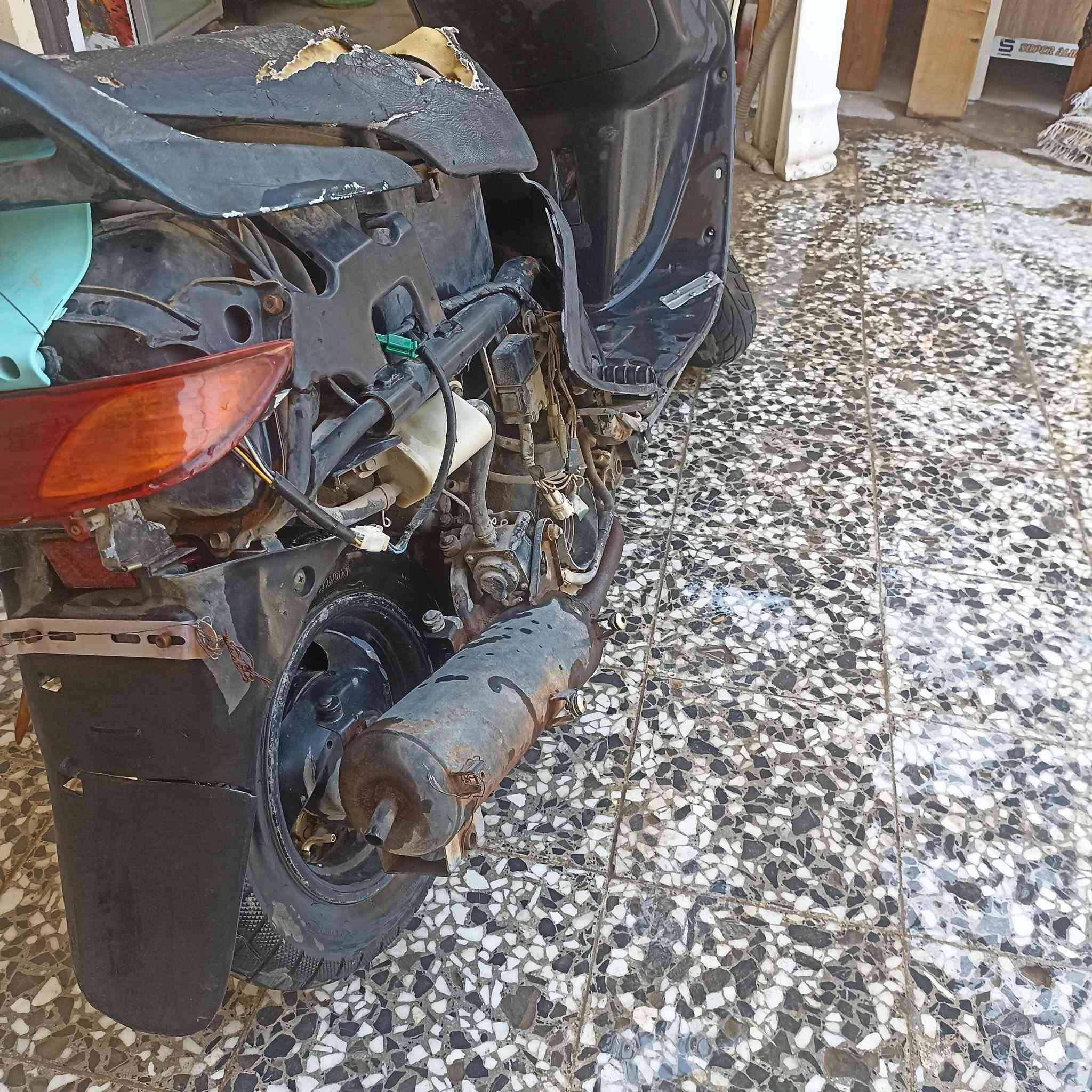 السلام عليكم دراجه فراشه 140 للبيع النواقص مالتها كفرات والعداد واكف واكو صوت بل مكينه عنواني النجف حي الميلاد السعر 350 وبيه مجال


**إذا كنت صاحب هذا الإعلان وتريد حذفه لأي سبب، رجاءا أرسل رسالة إلى الدعم الفني**