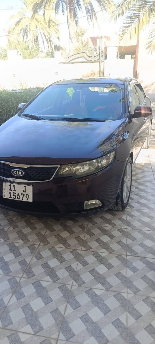 سلام عليكم سيراتو موديل 2012 بسمي فول مواصفات خليجي مكفوله كفاله من ضربه وصبغ  مكينه وكير وتبريد جدد صدر امامي خلفي تخم تاير كله جديد سياره مآل بيت سعر 104 وبيه مجال مكان دوره هورجب رقمي ***********
