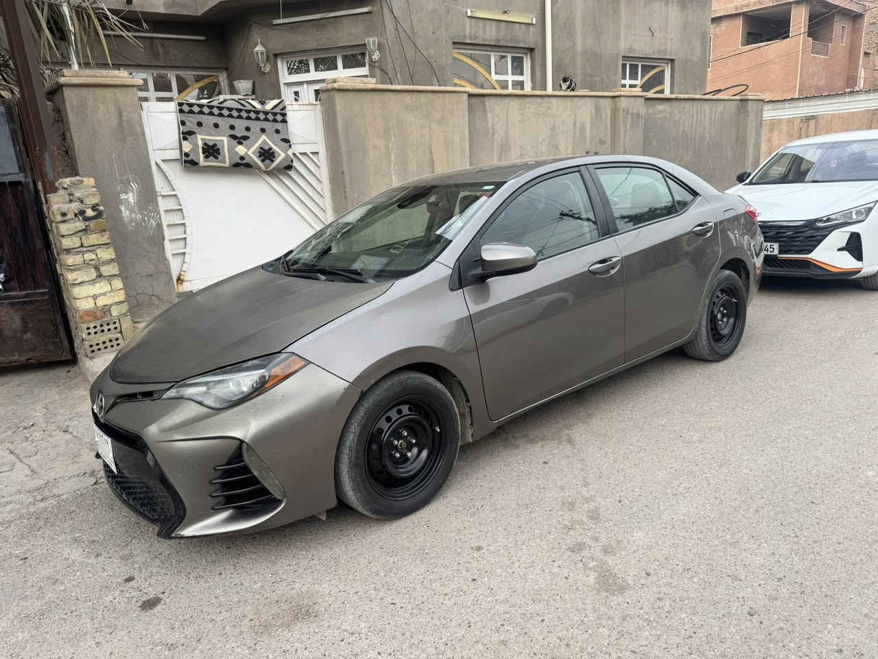 سلام عليكم كورلا للبيع 2019
امريكي / محرك 1800/ موصفات LE / 
البنيد مصبوغ و باب خلفي عكس السايق مبدل /
السيارة جانت معوقين حالياً حرة 

***********

موجودة بغداد الدورة
