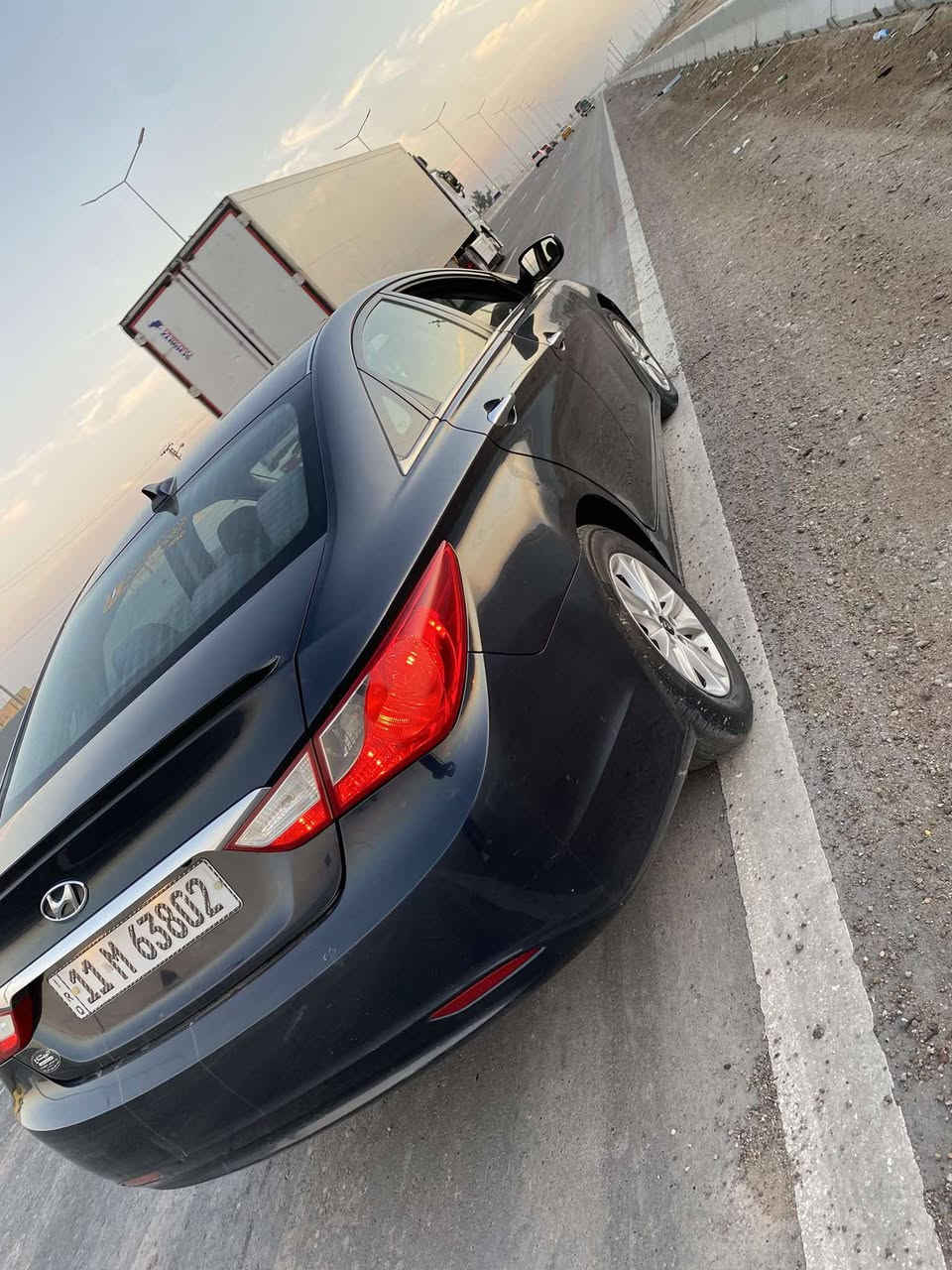 سوناتا موديل 2012 وارد امريكي بيها جاملغ امامي ايسر صبغ ونص باب السكن صبغ فقط وطخة خفيفة كلش بالدعامية الخلفية موجود سونار وتفاصيل كاملة 
السعر 105$ 
***********
