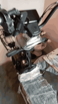 السلام عليكم  دراجة شحن
حجم 14نوع كوريا امار  
لد ملون
اشيار يمنة يسرة
هورن  بلجكتور عالي فول ويا جادر
طريقة التشغيل
بصمة وسويج وكارت
ستاند موبايل معا USP
 بلوتوث  بطاريات بلشرط دراجة فول كلشي بلشرط
السعر 230وبي مجال
التواصل علرقم
*********** وبي واتساب
المكان كركوك
حي النور
