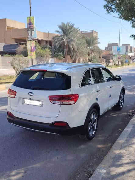 السلام عليكم
كيا سورنتو موديل ٢٠١٦ خليجية السيارة كفالة عامة رقم شمالي   ماشية 140 فقط جديدة معنى الكلمة استخدام شخصي استلام شركة ولحد الان عندي 
* مواصفاتها :. 
محرك 4 سلندر دوش 2400 المرغوب (بدون دونز) 
حساسات أمامية وخلفية 
كامرة خلفية دوار 
زراك لايت 
لايت زنون بلادي 
اللايت الامامي والخلفي لد 
لد نهاري
كشافات ضباب 
مري شفط 
اشاير بالمري
يدات نيكل 
إنارة باليدات 
نظام الترحيب عند الاقتراب 
نظام ترحيب دخول 
منافذ شحن و يو اس بي 
كراسي جلد 
الكراسي الامامية كهرباء 
بصمات دخول وتشغيل 
شاشة لمس 
تحكمات استيرن كاملة
ثلاث وضعيات قيادة 
نزول منحدرات 
مانع الانزلاق 
سبعة راكب 
تبريد بيانو 3 قطع 
مناخين تبريد منفصل الراكب والسائق 
بردأت خلفية بلادي 
ويل كروم عدد ٥ 
تخم اطارات جديدة 
السيارة مدوشمة أرضية وكراسي فوق الجلد الاصلي 
وبعد بيها مواصفات أكثر السيارة جديدة جدآ وعلى ايد وحدة واستخدام قليل اسبيرها والجك والكتلوكات على وضع الشركة السعر 220 بيه مجال بسيط بيع فقط ***********
