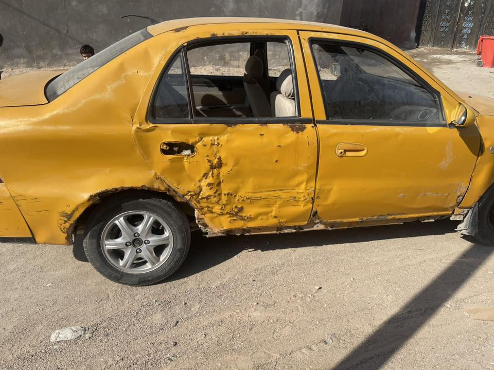 السلام عليكم
سياره ck للبيع رقم احمر ذي قار  السياره بيه خيط بخار  وصفحة الباب مدعومه  مكان السياره البصره سفوان  سعره ٨ ورقات

للتواصل ***********
