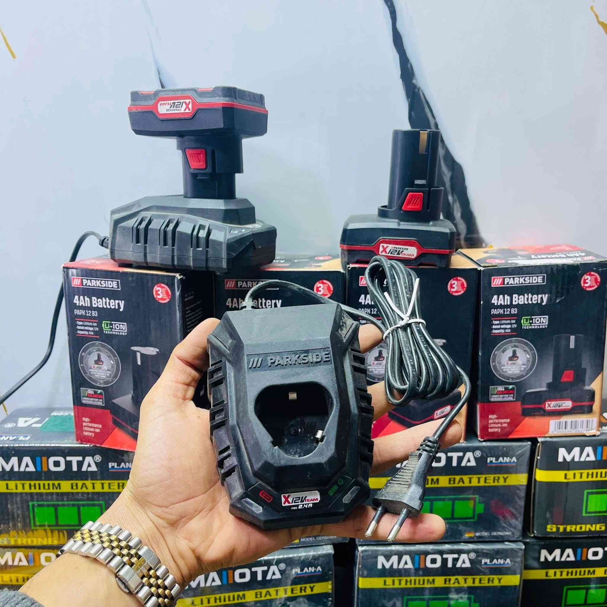 #الجيل_الجديد_توفر🔥: الى من يبحث عن المنتجات الأصليه شركة PARKSIDE 🇩🇪 🟰 لكي نضع بصمة🫆ثقة لكل من يتعامل معنا ⚖️

بطاريات🔋شاحن 🔌🟰 20V/4A➕12V/4A➕20V/2A
  ⬇️ 🔻      PARKSIDE  🇩🇪       🔻  ⬇️

1️⃣بطاريه 20V/4A أحدث اصدار 2025/10 #السعر : 45 الف 

2️⃣بطاريه 20V/2A أحدث اصدار 2025/9#السعر : 30 الف 

3️⃣ بطاريه 12V/4A اصدار 2021/6 #السعر : 17  الف 

4️⃣شاحن 20V/2A أحدث اصدار 2025/9#السعر : 15 الف 

5️⃣شاحن 20V/4A أحدث اصدار 2025/10 #السعر : 20 الف 

6️⃣شاحن 12V أصدار حديث #السعر : 18 الف 

 ☎️ التواصل : ***********
 أتصال مباشر ع خط  أو 💬 مراسلة واتساب 
🚚 التوصيل : 5 الاف 🟰 خلال 24 ⏰ الطلب عندك : 📦
