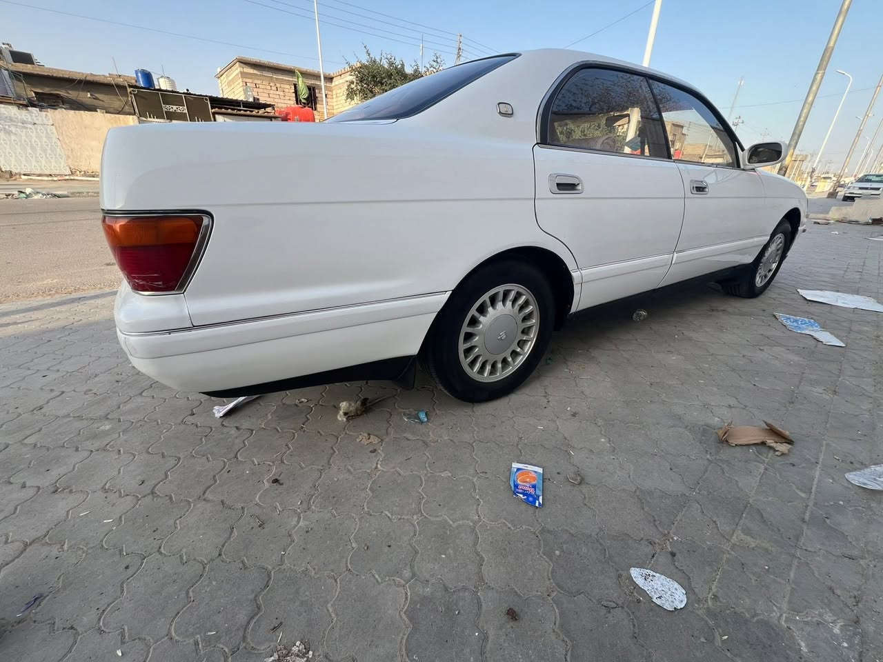 سلام عليكم بطه فصل رقم بصره مشروع وطني. تحويل ثاني. يوم. السياره كفاله من الكص والنقل والضربه والطخه والعيب شرعي. مكينه وكير. بلكارتون حداده شرط زيرو.  التبريد ثلج.  كشنات كهرباي ستيرن كهرباي.  السياره جديده كلشش جاهزه نقص برغي مابيها.  شرط سياره شركه.  السعر 72البصره الزبير.   هاتف ***********
