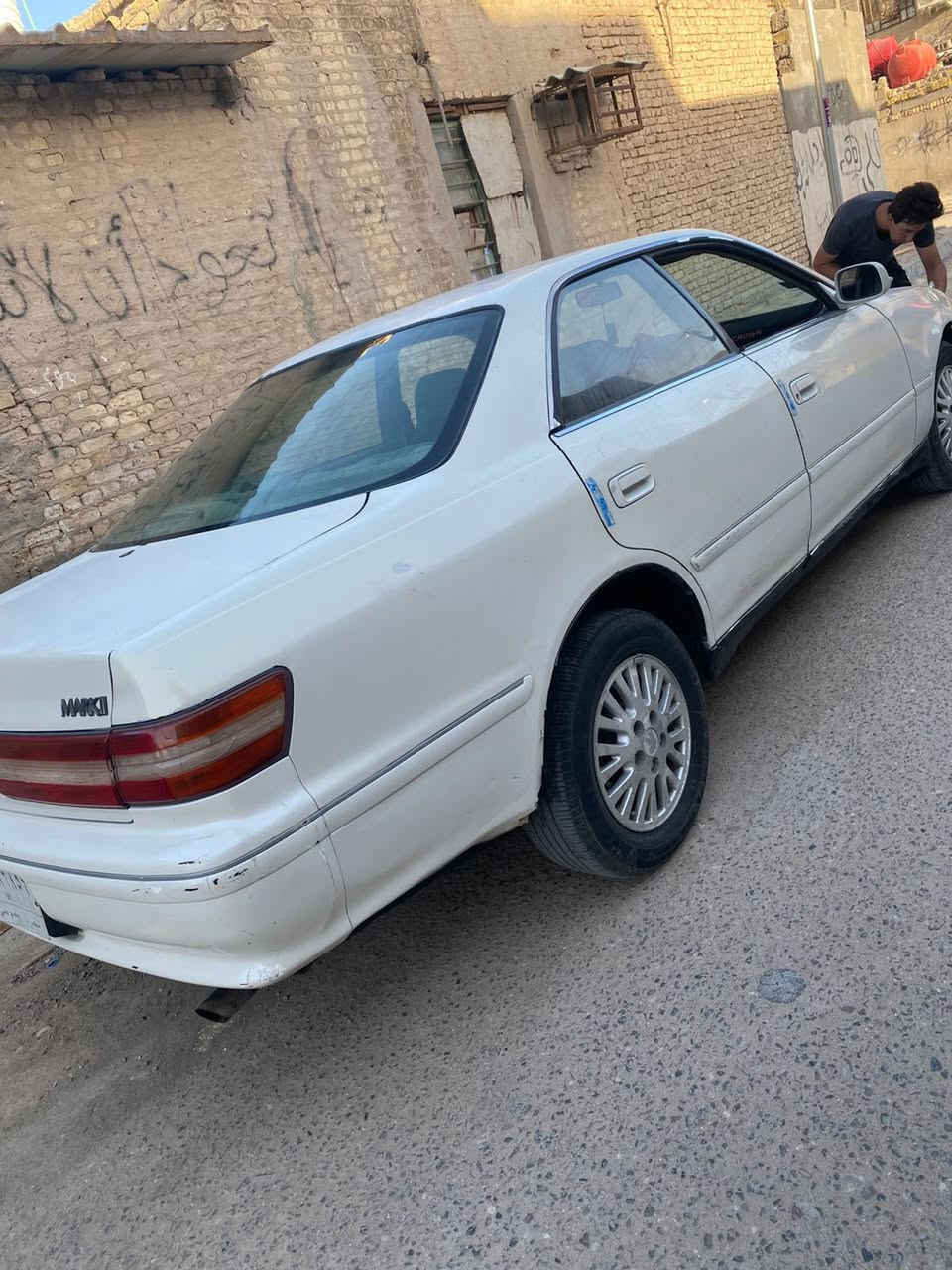 السلام عليكم مارك 1997 سياره نقل جثه  صاعده هزه وكامله معامله باقيه ع استلام سنويه ورقام جدد بسمنه سياره نضيفه وحله من الصور 
***********
