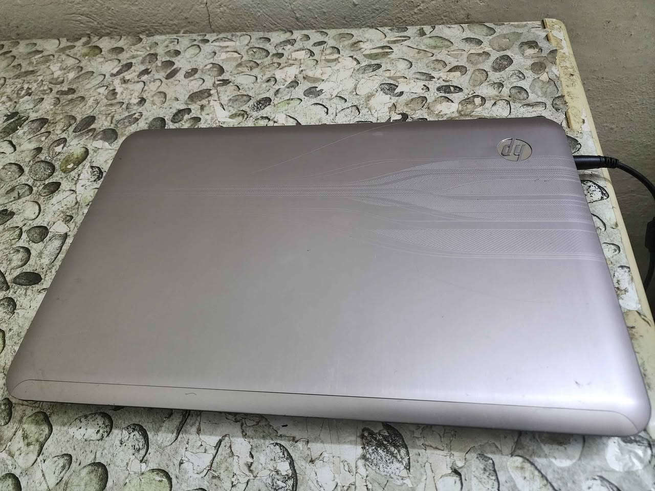 لابتوب  hp 
معالج كور ٥ جيل ثاني 
رام ٤ كيكا 
هارد ٣٢٠ hdd
كارت شاشة داخلي ٢ كيكا 
شاشة حجم 15.6 انج
بطارية ضمان ساعه هي أكثر 
بصمة اصبع 
السعر ١٠٠ الف نهائي بغداد, العراق


**إذا كنت صاحب هذا الإعلان وتريد حذفه لأي سبب، رجاءا أرسل رسالة إلى الدعم الفني**