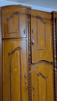 سلام عليكم غراص بيت مرتبة
غرفة نوم صاج عراقي توصا باب اول يم نجار
ميز توتاليت
كنتور 6+زاوية 2بيبان
بردات مصارلهن ٥ اشهر من مشتريتهن
طبلات جديدات
مع الغرفت النوم دوشك
***********
