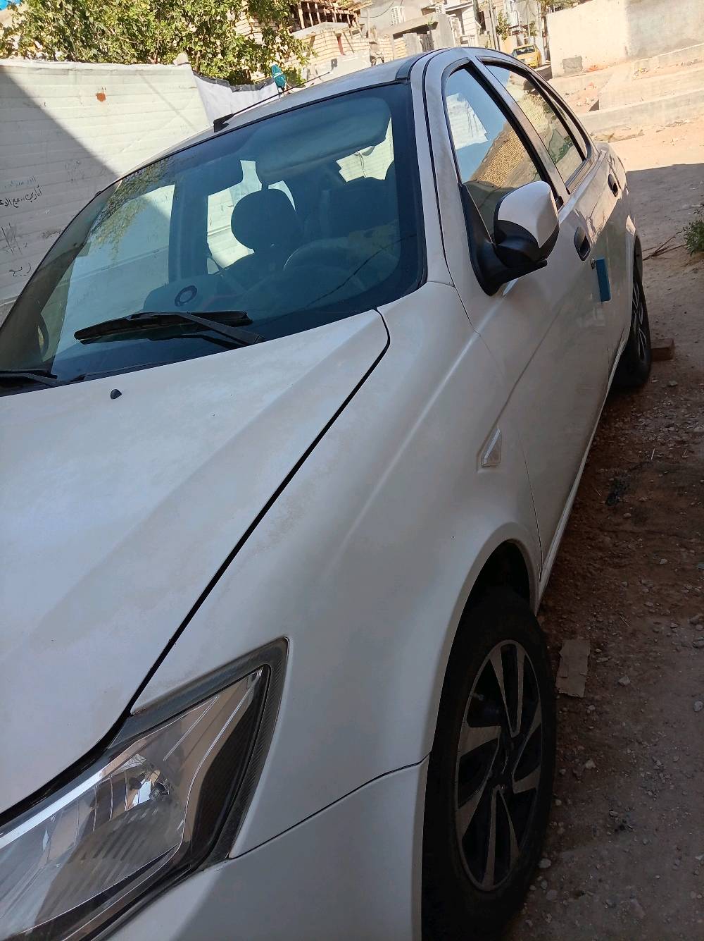 السلام عليكم ساينا موديل 2020 رقم كربلاء سياره جاهزه من كلشي حداديه مكينه كير اوتوماتيك تبريد ثلج يحب يتصل ع هذا رقم  *********** او تواصل واتساب ع هذا رقم *********** السعر 60وبيه مجال حك جيه