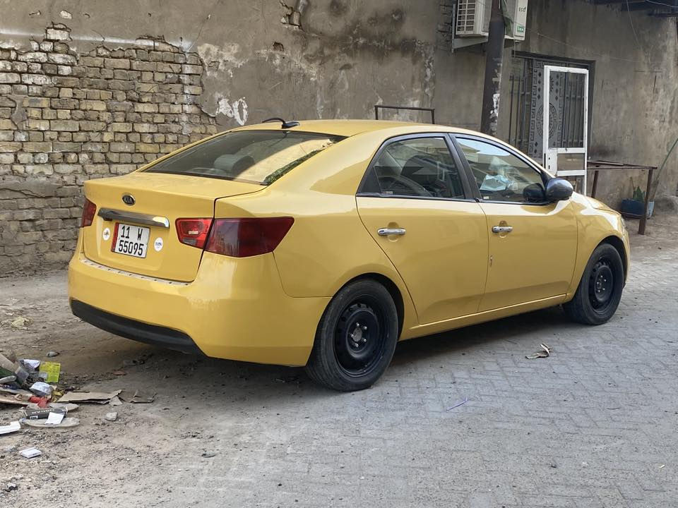 السلام عليكم عندي هاي الفورتي موديل 13 فول مواصفات اريد مراوس سياره عبريه متواجد بغداد او ديالى ***********
