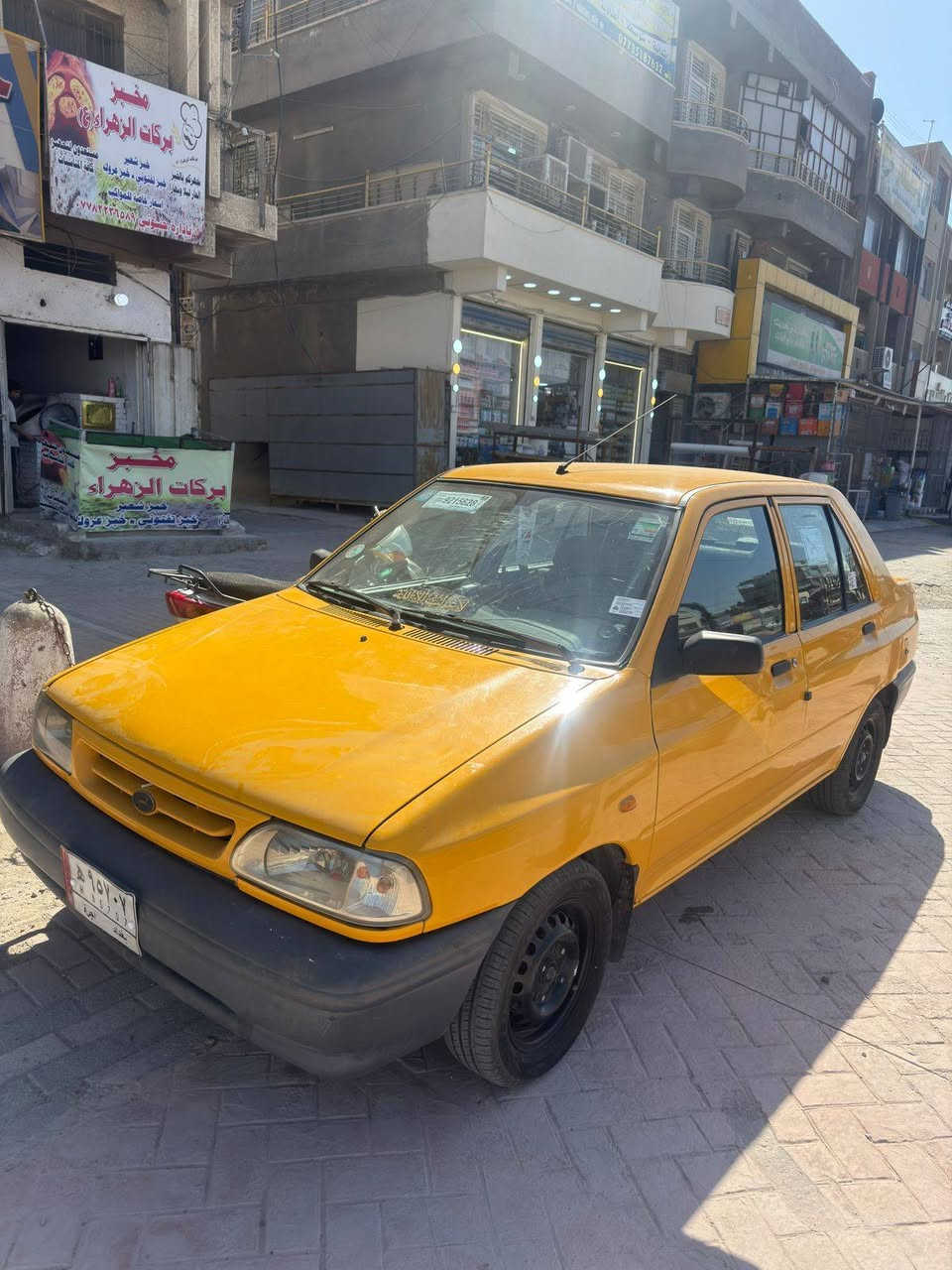 السلام عليكم مـטּ رخصه الادمن سايبا 2021 مكفولة كفاله عامه بيها رصعات بسيطه كما موضح بالصوره مصفره هيئة وغرامه وسياره بسمي سيارة خير مـטּ الله عارضها 56وبيها مجال بسيط للاستفسار خادمكم   *********** مكان مدينه الصدر
