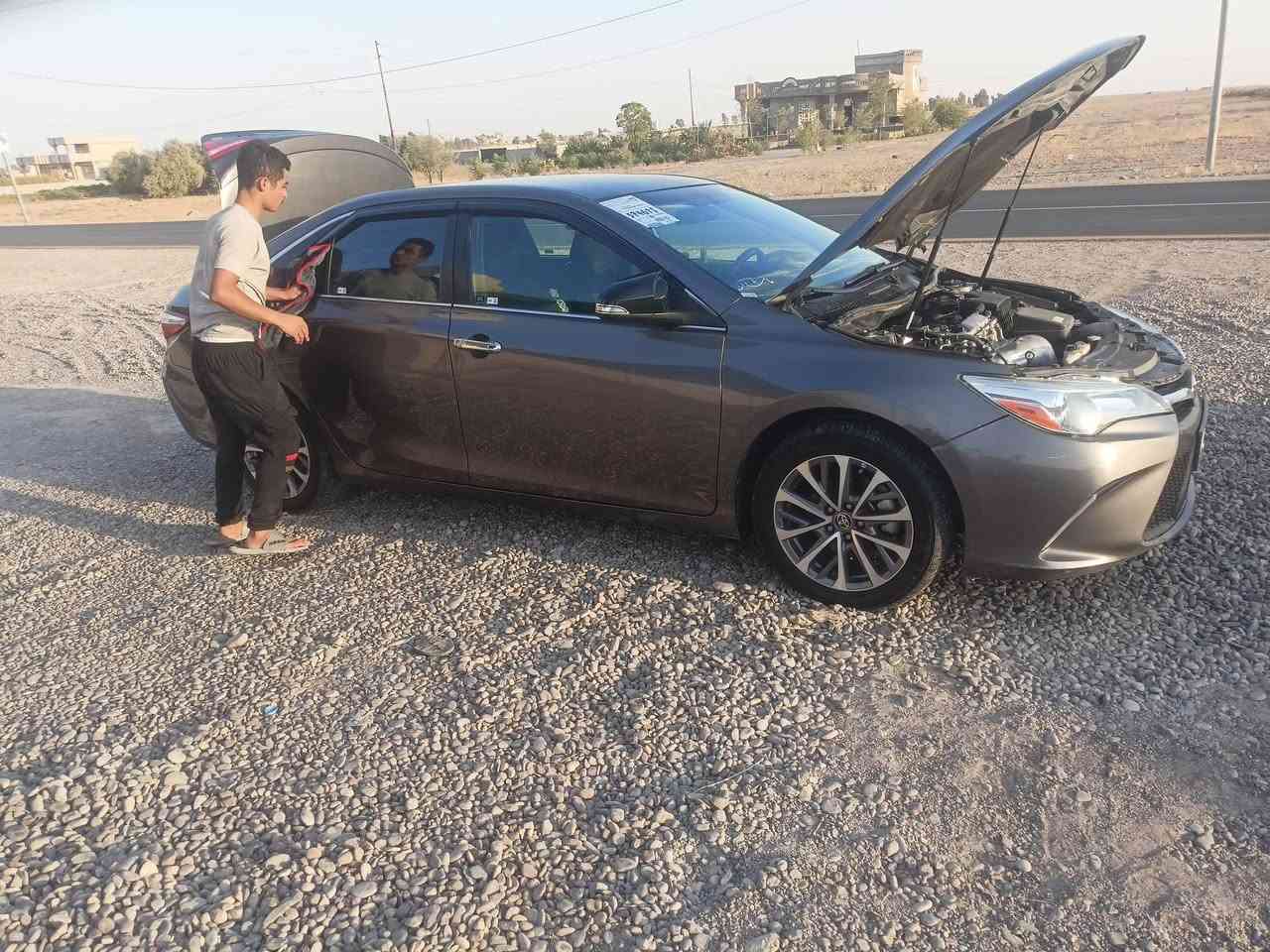 السلام عليكم
كامري موديل 2016 sa بأسمي الضرر كما موضح في الصورة بدون دواخل شرط العنوان الموصل أيسر 
للأستفسار ***********
السعر 145
