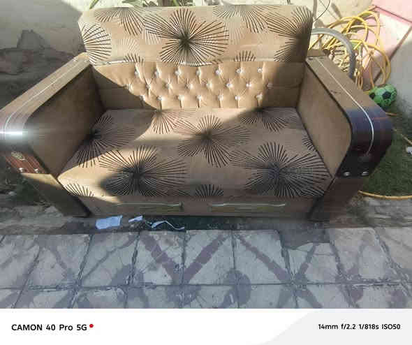 تخم للبيع 16 نفر 350 الف الهاشمية حي العسكري للتواصل ***********
