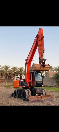 للبيع موديل 2004 07726799426