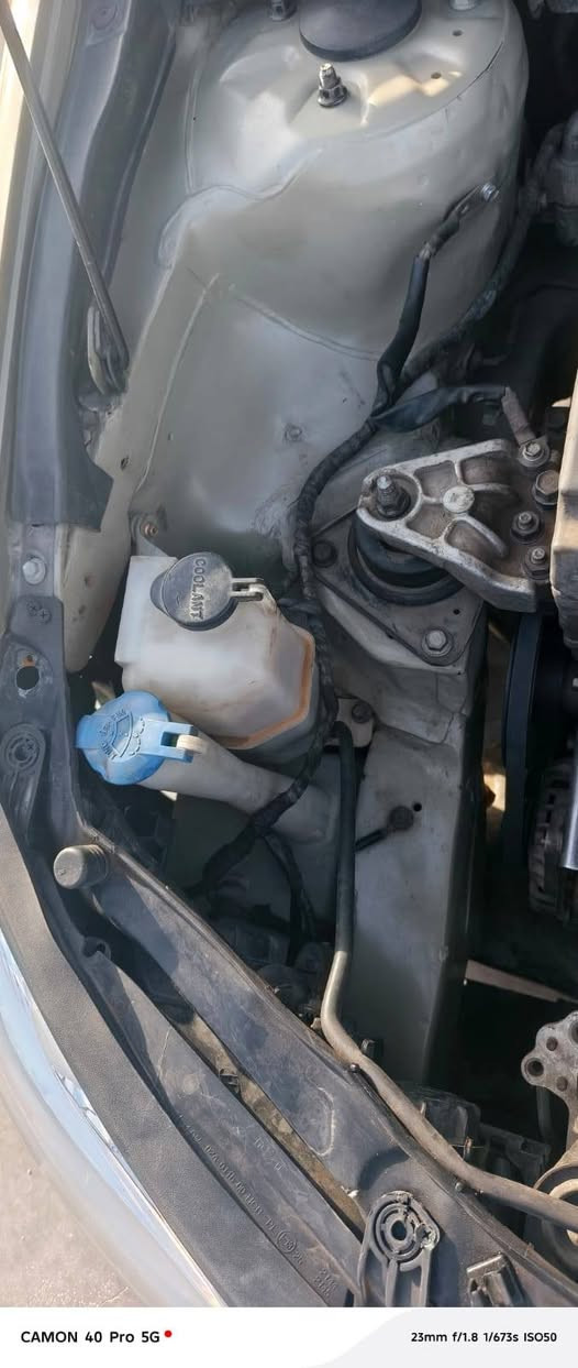 النترا ٢٠٠٧ امريكي محرك ٢٠٠٠ مبدل جديد قبل ١٠ ايام لان صار عندي تبخير وبدلته كير خير من الله جاهزه
رقم بغداد دولي باسمي تحويل ثاني يوم 
صبغ حزام وضربتها من امريكا جاملغ  امامي وبنيد وبيها شويه شغل باللغد موضح بالصور 
سياره احلى من الصور بهوايه 
السعر ٨٨ قابل للتفاوض 
مكان السياره واسط الصويره 
للاستفسار الاتصال:***********
