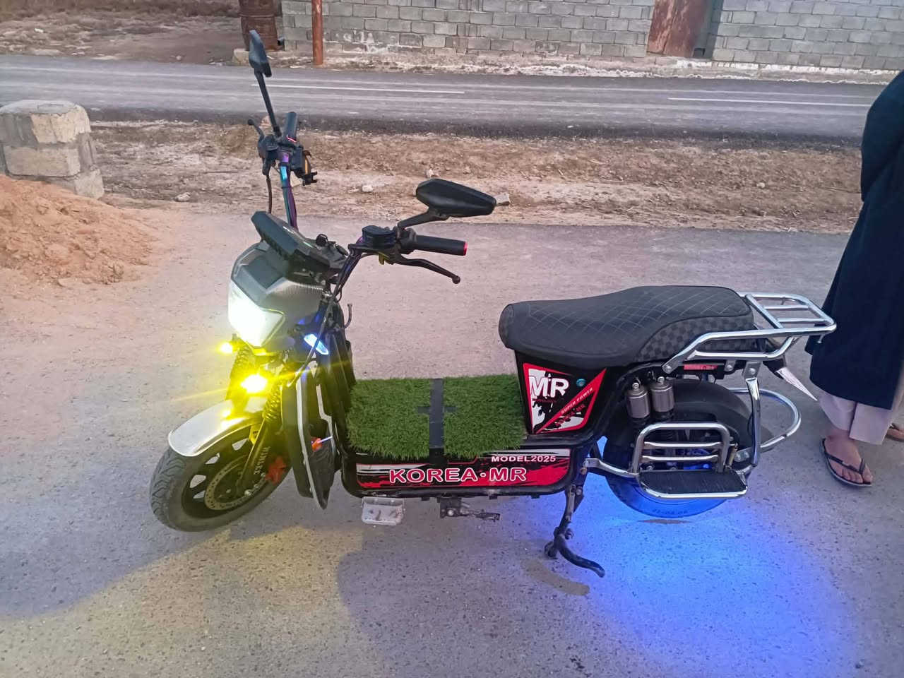 مكلف بنشر موطور شحن جبلي موديل 25 بطاريات عل فحص مكفول من كلشي السعر 700 وبي مجال اتصل ***********
