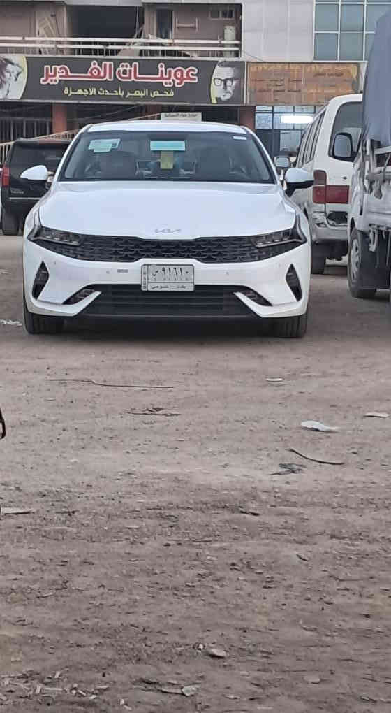 السلام عليكم كي 5 خليجي 2022
بغداد بسمي ماشيه ٦٠ الف كفاله عدى بارد بسيط اصبعين بلهلال 
سياره وضع شركه سعر 210$ قفل مكاني كوت الاحرار
***********
