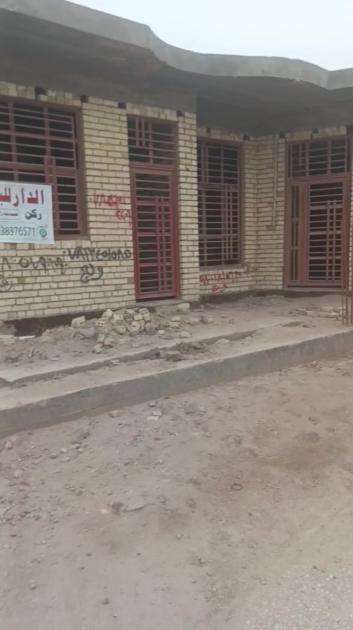 اللهم صلي على محمد وآل محمد 

هيكل البيع 
مساحه 200 متر ركن 
موقع في مجمع حجي حسين  الشارع الرئيسي مقابيل المستشفى 
يتكون من غرفتين 
صحيات داخليه وخارجيه 
مطبغ استقبال 
تواصل 
***********

*********** واتساب
